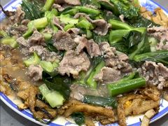 -官塘陈记鱼生·潮汕砂锅粥·牛肉火锅(潮枫路总店)