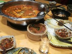 -老凯俚酸汤鱼(鸿通城店)
