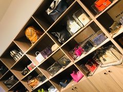-万物奢潮中古奢侈品(青岛店)