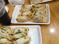 -小姜锅贴(凤凰街店)