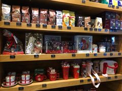 零售区-星巴克(泰安万达店)