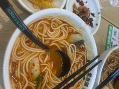-蒙自源米线(东城星河城店)