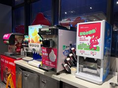 -龍歌自助小火锅(市南金茂湾店)