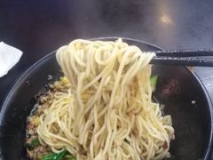 -丽影重庆小面(定西路店)