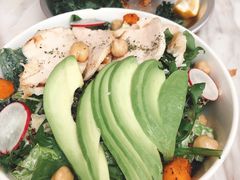牛油果鸡肉沙拉-农畉LONFOOD(福田星河COCOPark店)