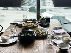 靠窗位-鉴川·川菜传承(星汇两江店)