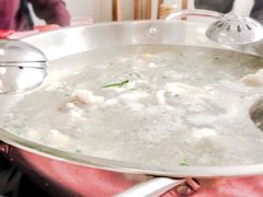 -正能量脆肉鲩火锅