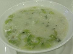 -顺峰海鲜酒楼(省府店)