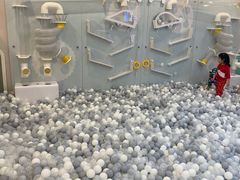 -碧中海汤泉汗蒸酒店