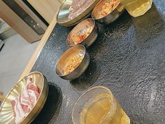 -臻牛烤肉