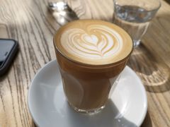 拿铁-VOYAGE COFFEE(北锣鼓巷店)