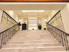 -南郊宾馆·风味自助餐厅·山东十六地市特色菜