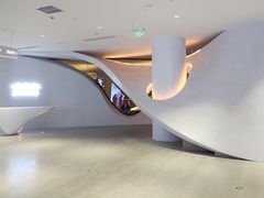 -涨巢·潮玩水疗局