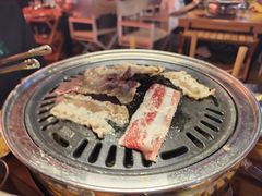 -叽叽扎扎烤肉场(生态城万达店)