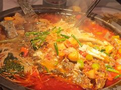 -鸣记脆皮烤鱼·海鲜烤鱼(三八广场店)