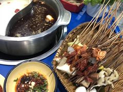 -马路边边·成都串串(翠柏路店)