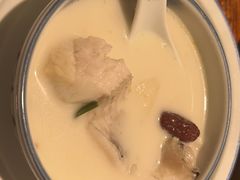 -滇香肴·云南菜蒸汽石锅鱼(云南北路店)