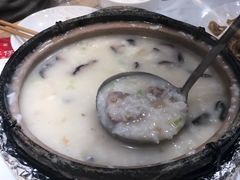 干贝排骨粥-粤仔湾砂锅粥(金太湖店)