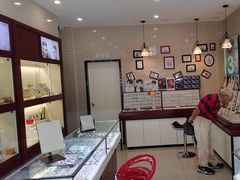 -吴良材眼镜(北中路店)