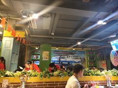 -钢管厂五区小郡肝串串香(奥克斯广场锦城万达店)