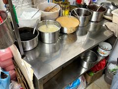 -曹宝林砂锅麻辣烫(星光路店)