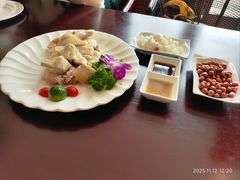 -亚龙湾老厨房·海南家常味