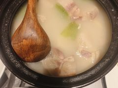 -吴越荣记苏州菜·松鼠桂鱼100%活鱼现做(斜塘老街店)