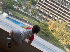 -广州花都皇冠假日酒店