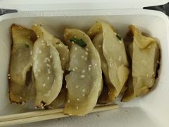 -小姜锅贴(凤凰街店)
