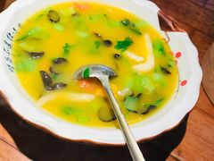 翅汤面疙瘩-涌上外婆桥(海宁银泰城店)