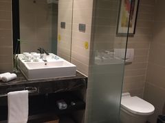 -上海怡沁园度假酒店