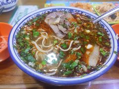 牛肉面-伊穆祥牛肉面总店·清真