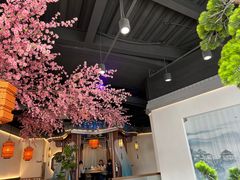 -荷塘秋月·本帮江浙菜(国权路店)