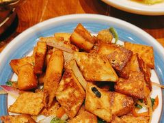 -晓疆山·大美新疆菜(白玉兰广场店)