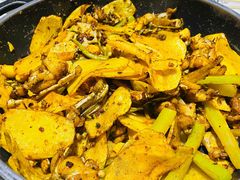 干锅牛蛙-蛙蛙叫干锅年代(簋街总店)
