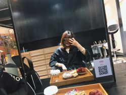 -苑苑发型设计
