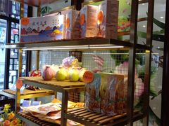 面包甜点陈列柜-皇饭儿·王润兴酒楼(河坊街店)