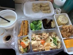 -鹈鹕素食餐厅自助餐部(正阳街店)