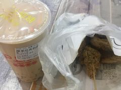 -沪上阿姨·精选茶饮(十一经路店)