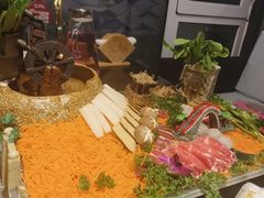 -慢丽江·云南野生菌土鸡锅(西山店)