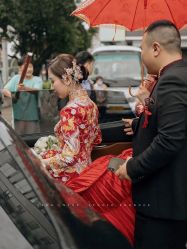 -Lady  Jane高端婚纱礼服馆