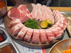 -金龙烧烤·牛肉面(西塔店)