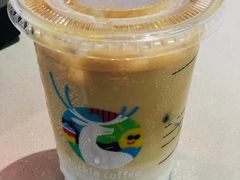 -瑞幸咖啡(绿地新都会9号楼店)