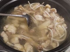 -东椰·海南椰子鸡火锅(朝阳门店)