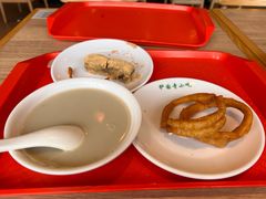 豆汁儿焦圈儿-护国寺小吃店(红莲南路店)