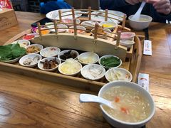 -双桥园·云南过桥米线(古城南门店)
