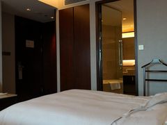 -上海龙之梦万丽酒店