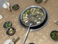 -黑竹沟新场牛肉火锅