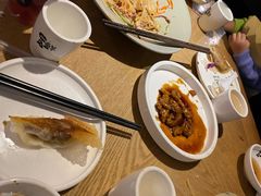 -宽鲜锅贴家常菜(永旺东部购物中心香港中路店)