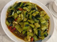 -江城燕子大排档(江汉路步行街店)